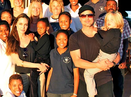 Angelina Jolie, Zahara, Brad Pitt, Shiloh Angelina Jolie, Zahara, Brad Pitt, Shiloh